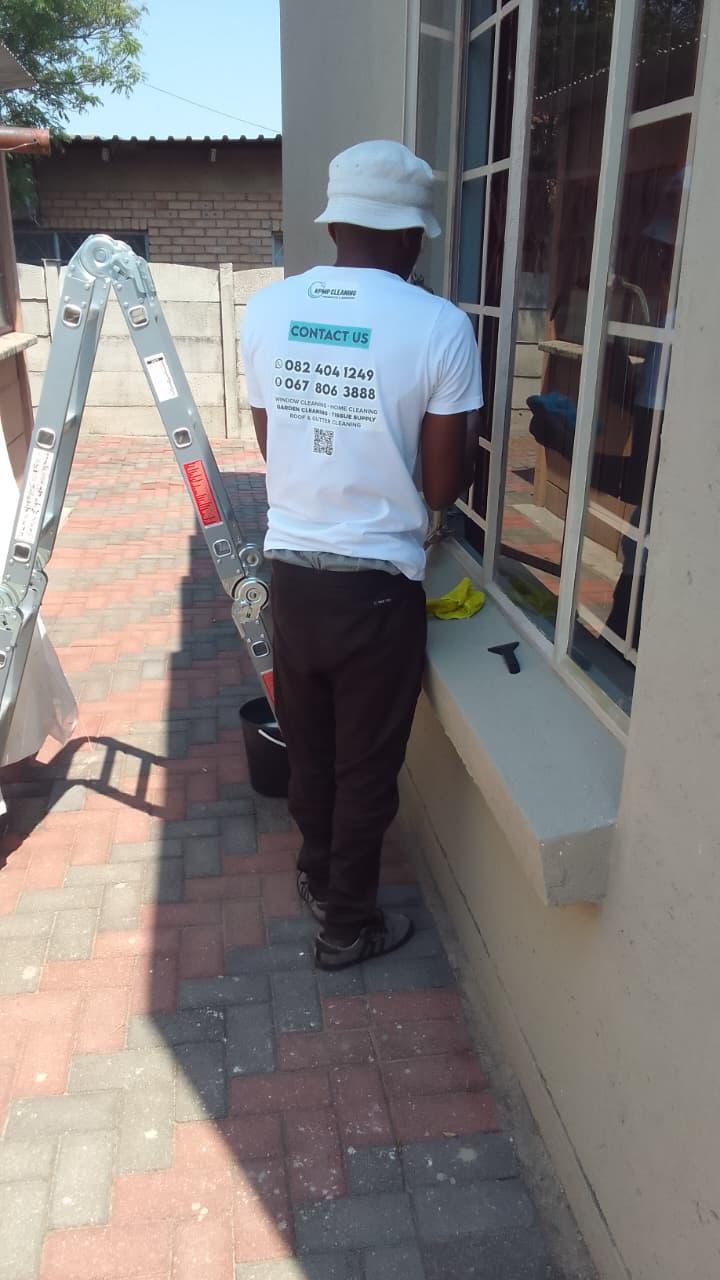 Deep Cleaning Service